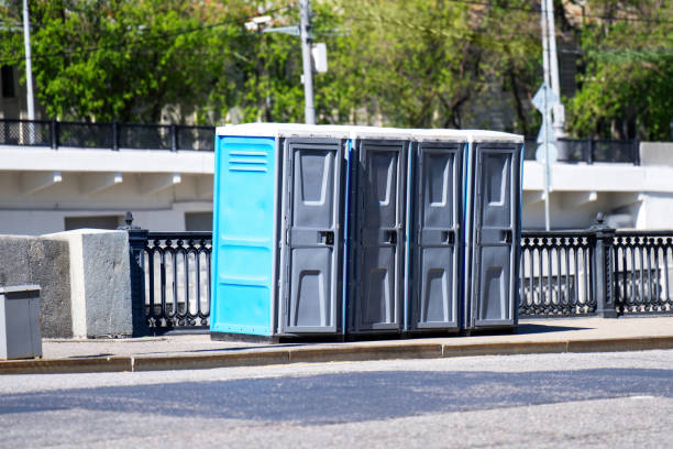 Best Portable restroom trailer rental  in Montevideo, MN